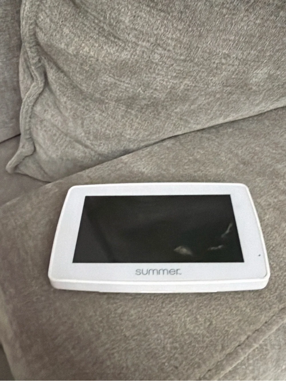 Summer Wide View 2.0 In View Digital Color Video Baby Monitor And Charger